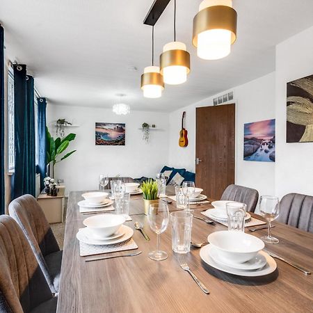 Majestic Gem - Pool Table - Coop - Etihad - Parking Βίλα Μάντσεστερ Εξωτερικό φωτογραφία